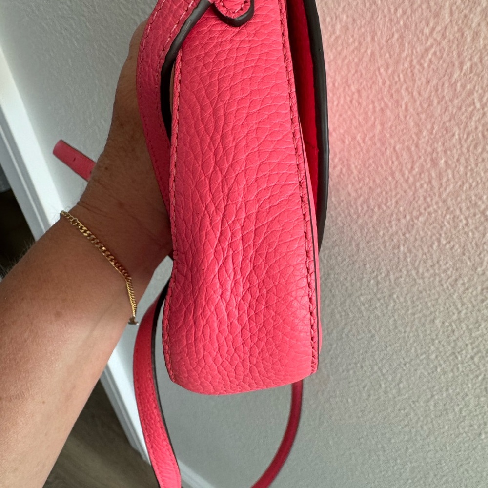 Kate Spade Ripe Papaya Color Crossbody Bag with Curved Flap - Picture 9 of 13